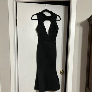 Med Elegant Black Sleeveless Dress
